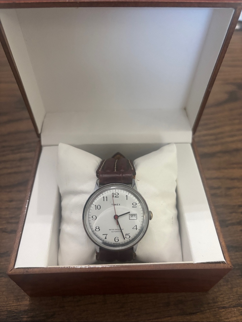 Vintage 1976 Timex Water Resistant Automatic Watch – 37mm